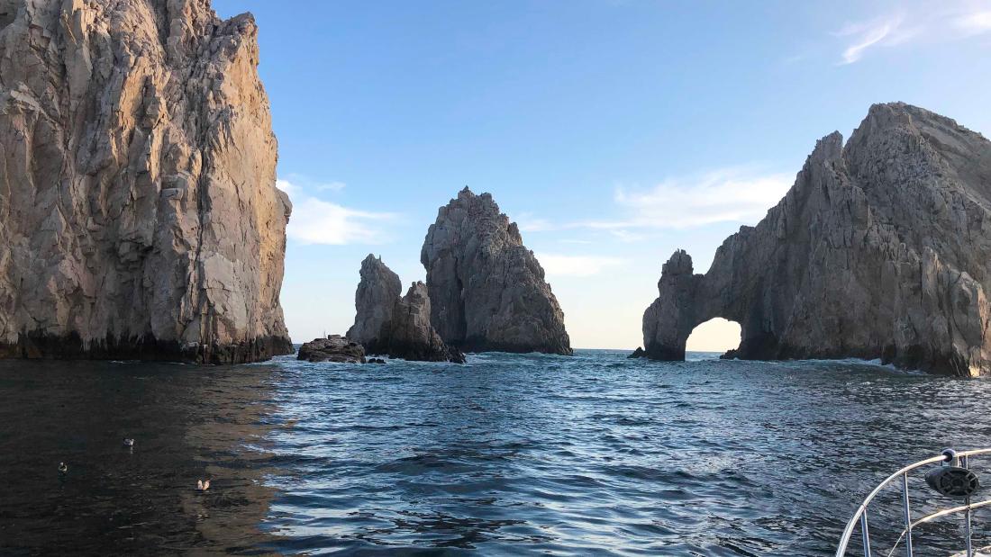 Para dar con el 'el arco' de Los Cabos, debes abordar un barco - CNN Video