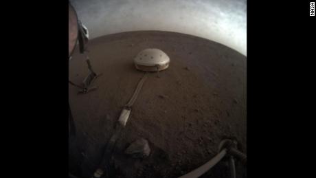 NASA's InSight mission tunes in to the strange sounds of Mars