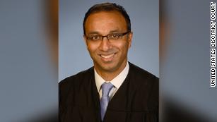 Who is Amit Mehta, the judge overseeing the standoff over Trump&#39;s financial records?