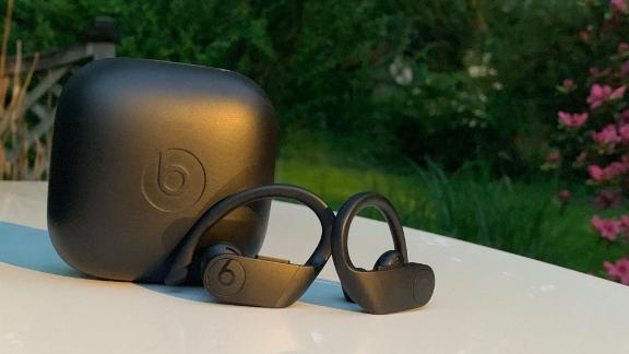 battery life of powerbeats pro