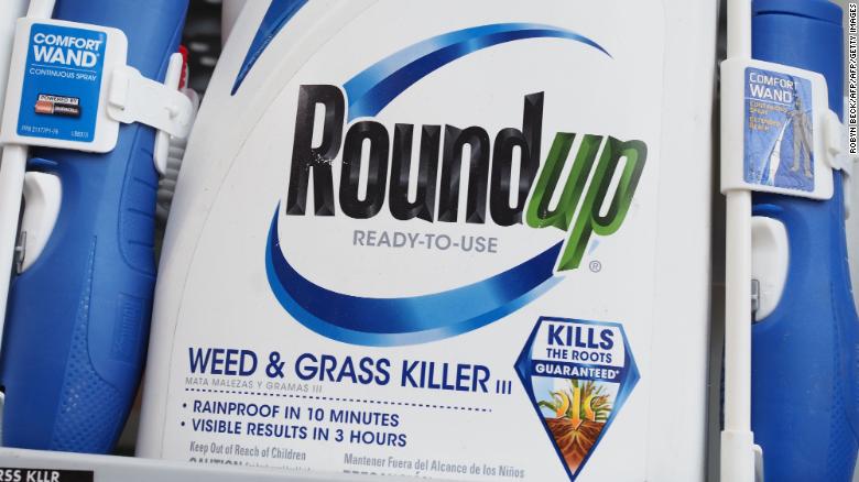 Bayer Settles Lawsuits From Cancer Patients Over Roundup Weed Killer In ...