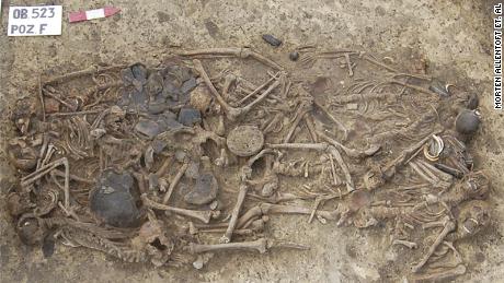 A 5,000-year-old mass gravesite reveals a family tragedy