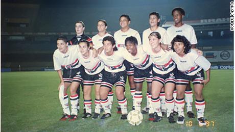 Sissi (squatting, first from left to right) with her São Paulo Futebol Clube women&#39;s team in 1997. This picture is from the Brazilian Football Museum archives. 