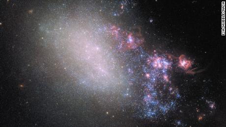 Hubble captures image of a galactic &#39;hit and run&#39;