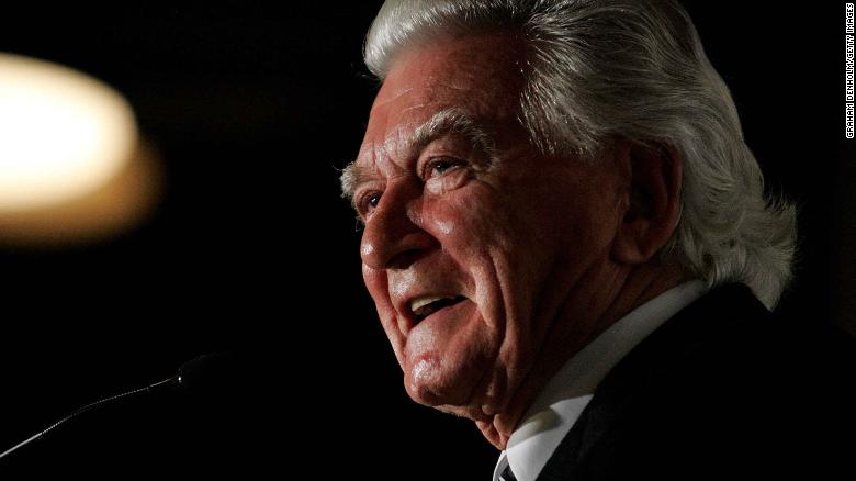 Former Australian Prime Minister Bob Hawke makes a speech during the launch of his biography &quot;Hawke: The Prime Minister&quot; at The Wharf on July 12, 2010 in Sydney, Australia.