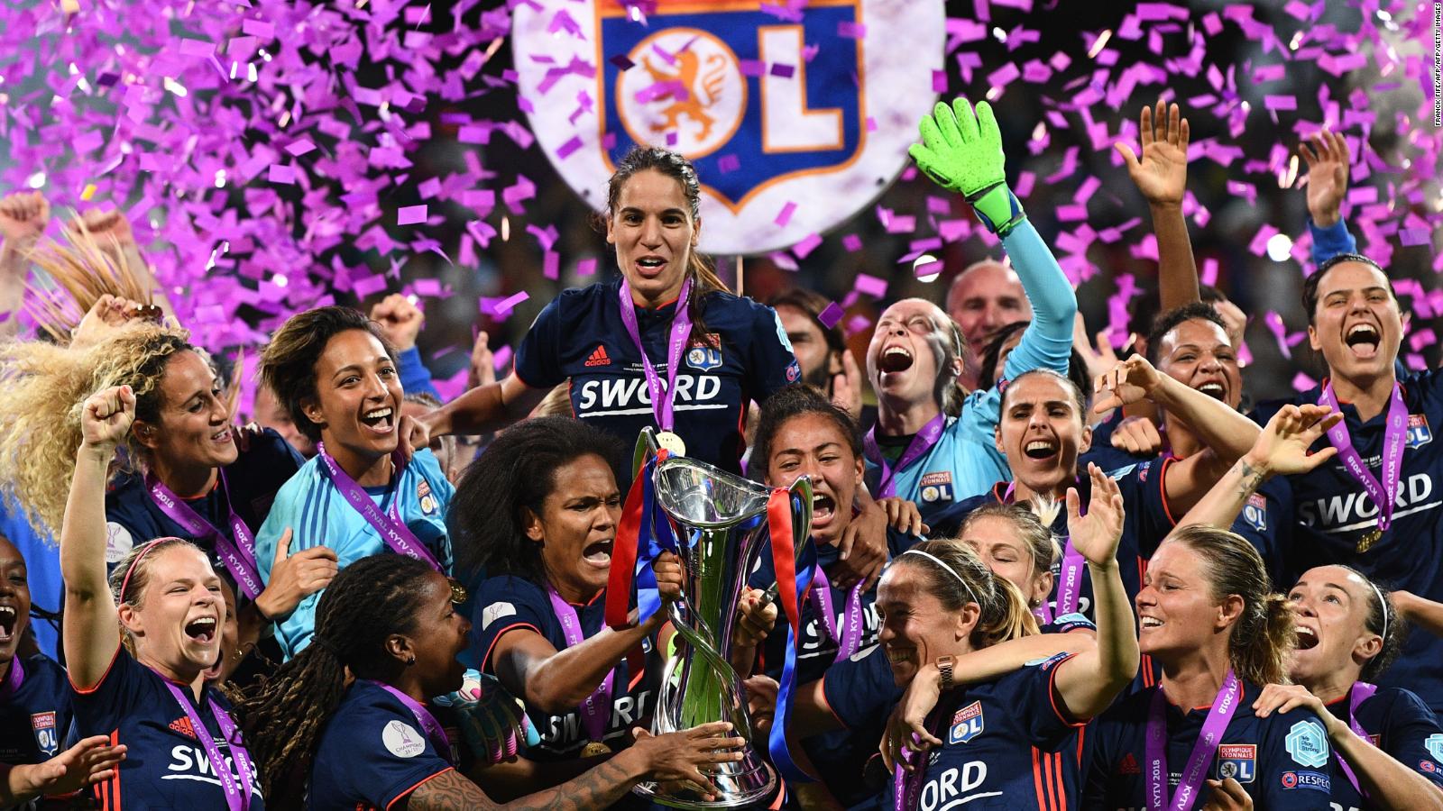 Lyon romps to sixth Women's Champions 