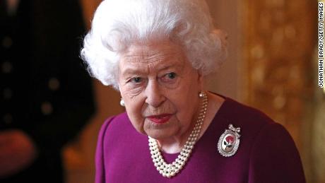 The Queen is hiring a social media manager