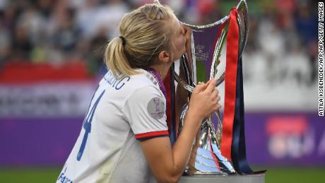 Hegerberg kisses the UEFA Women&#39;s Champions League trophy after Lyon beat Barcelona in Budapest on May 18, 2019.