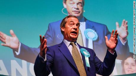 Nigel Farage attends a rally with the Brexit Party&#39;s European election candidates in Edinburgh, Scotland, on May 17, 2019. 