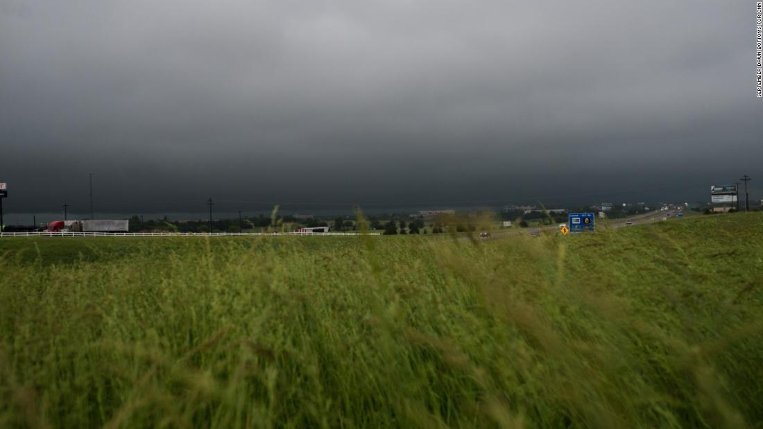 Scenes of I-35 in Perry, Oklahoma as a storm passes through on Monday, May 20.