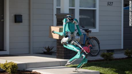 Ford&#39;s delivery robot walks like a human