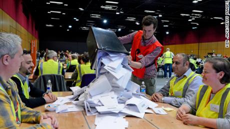 Europe&#39;s old guard is punished by voters demanding change