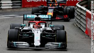 Hamilton wins Monaco Grand Prix in the spirit of Lauda - GulfToday