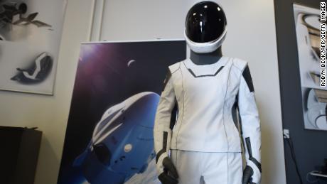 The SpaceX spacesuit is designed so that power, water and air connections all pass through one panel in the middle of the suit&#39;s right thigh.