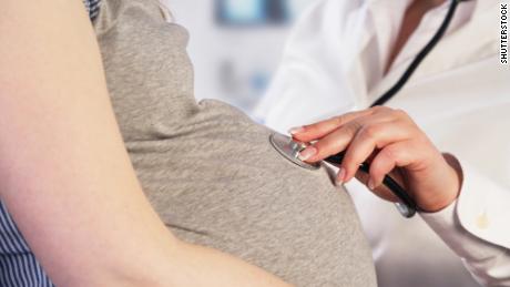 Pregnant women with coronavirus don't experience more severe illness than others as they do with SARS and flu, study says