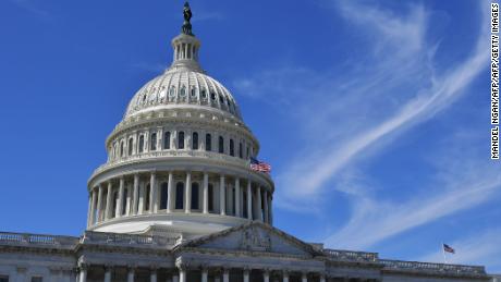 Pressure mounts on Congress to help struggling Americans as Covid-19 rises