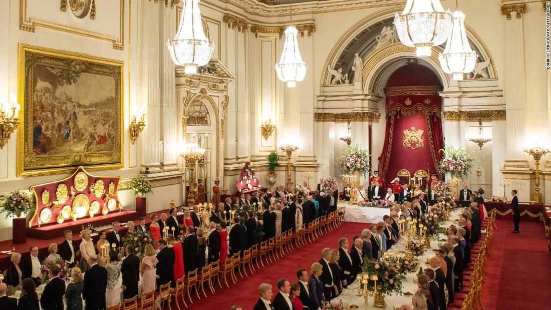 The state banquet had a few hundred guests, &lt;a href=&quot;https://www.cnn.com/2019/06/04/politics/trump-family-royal-family-status/index.html&quot; target=&quot;_blank&quot;&gt;including several of Trump&#39;s children.&lt;/a&gt;