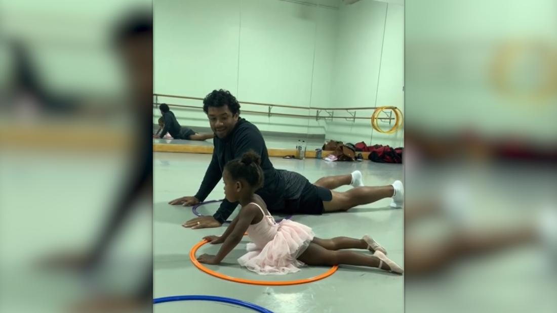 Russell Wilson takes daughter to 1st father-daughter dance - ABC News