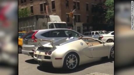 Tracy Morgan Gets In Car Accident Immediately After Buying New Bugatti Cnn Video