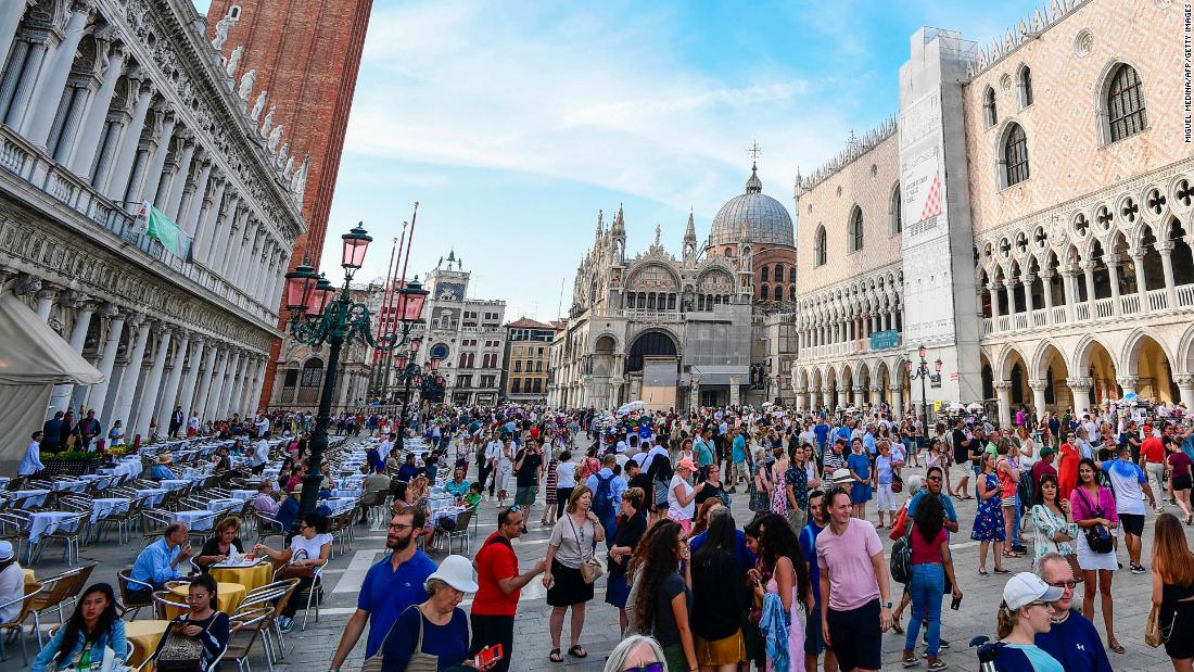 Venice reveals details of its €10 tourist entry fee