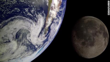 Die NASA will, dass Astronauten 2024 zum Mond zurückkehren. Ist das möglich?   