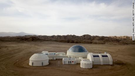 This aerial photo taken on April 17, 2019 shows a Mars base simulator in the Gobi desert, some 40 km from Jinchang in China&#39;s northwest Gansu province.