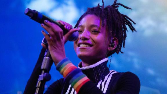 Willow Smith Says She Loves Men And Women Equally Cnn 