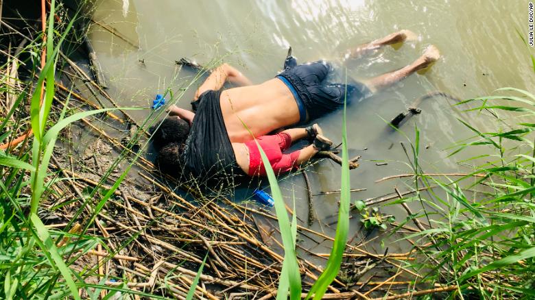 Image result for the man and girl drowned refugees