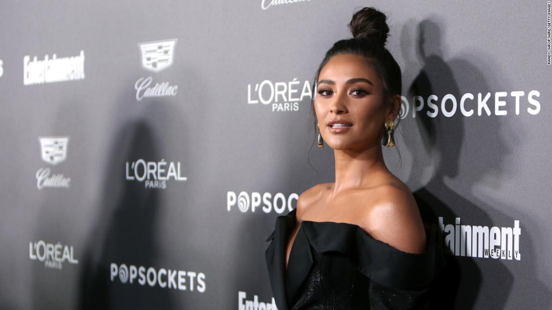 Shay Mitchell Revealed She Wore A Diaper On Set While Pregnant And