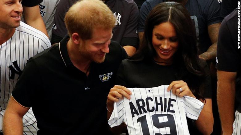 female yankee jersey