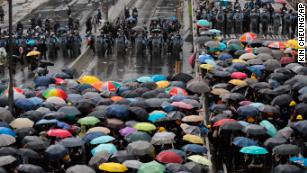 Hong Kong protesters clash with police over China extradition bill