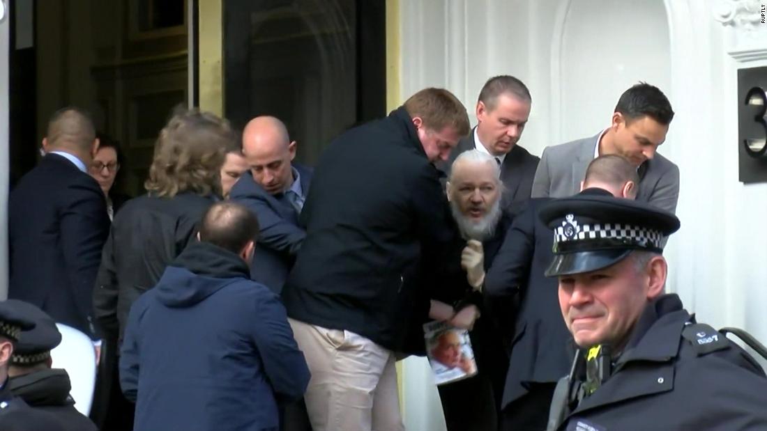 190712195228-assange-arrested-0411-super-169.jpg