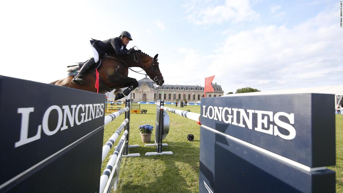 &lt;strong&gt;Chantilly:&lt;/strong&gt; Darragh Kenny rode to victory on Balou du Reventon in front of the spectacular Chateau de Chantilly north of Paris.  