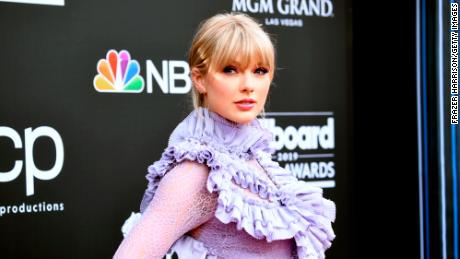 Taylor Swift a(Photo by Frazer Harrison/Getty Images)