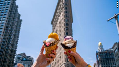 This weekend, dessert lovers across the country will raise a scoop to America&#39;s favorite frozen treat.