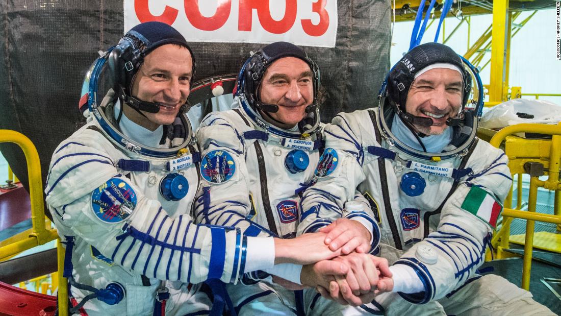 Expedition 60 crew launches to space station on Apollo 11 anniversary - CNN