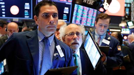 Dow falls ahead of Fed decision