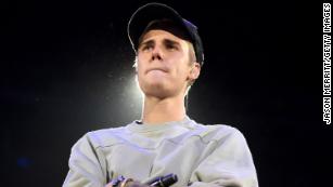 Justin Bieber reveals he's battling Lyme disease