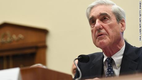Former Special Prosecutor Robert Mueller testifies before Congress on July 24, 2019, in Washington, DC. - Robert Mueller&#39;s long-awaited testimony to the US Congress opened Wednesday amid intense speculation over whether he would implicate President Donald Trump in criminal wrongdoing. (Photo by SAUL LOEB / AFP)