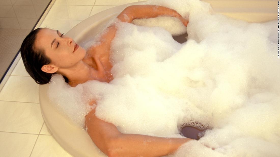 A Hot Bath 1 Or 2 Hours Before Bedtime Can Significantly Improve Your
