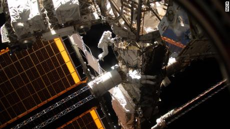 ¿A dónde va el tubo de astronauta?  Respuestas a tus preguntas más extrañas sobre los viajes espaciales