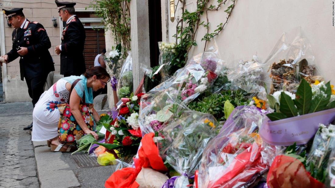 Cerciello : Stockfoto Ardent Chamber Mario Cerciello Reigns At The - Murder of the carabiniere cerciello, life imprisonment for the two young americans elder and hjorth.