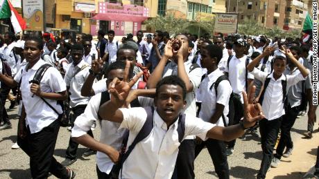 Sudanese students protest in the capital Khartoum on July 30, 2019, a day after students were shot at a rally against shortages of bread and fuel in al-Obeid, 