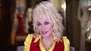 Dolly Parton challenge: Singer launched that 'LinkedIn, Facebook ...