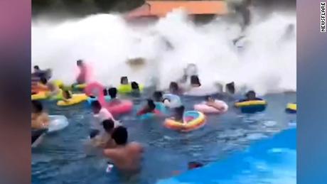 Accidental Tsunami Injures Swimmers At Wave Pool In China Cnn