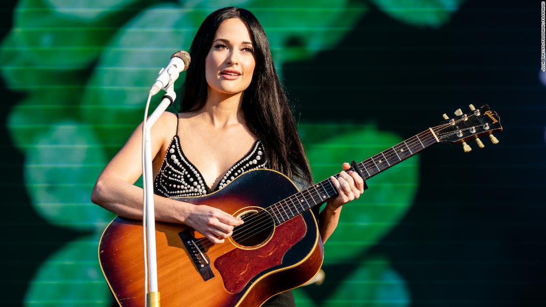Kacey Musgraves dedicated her Sunday night set at Lollapalooza "to eve...