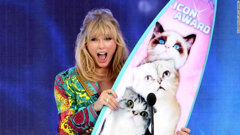 Taylor Swift accepts the Teen Choice Icon Award on Sunday in Hermosa Beach, California. 