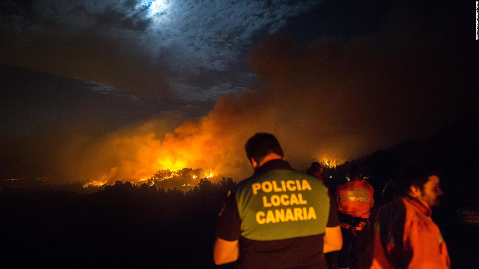 Canary Islands fires Over 9,000 evacuated as blaze rages CNN