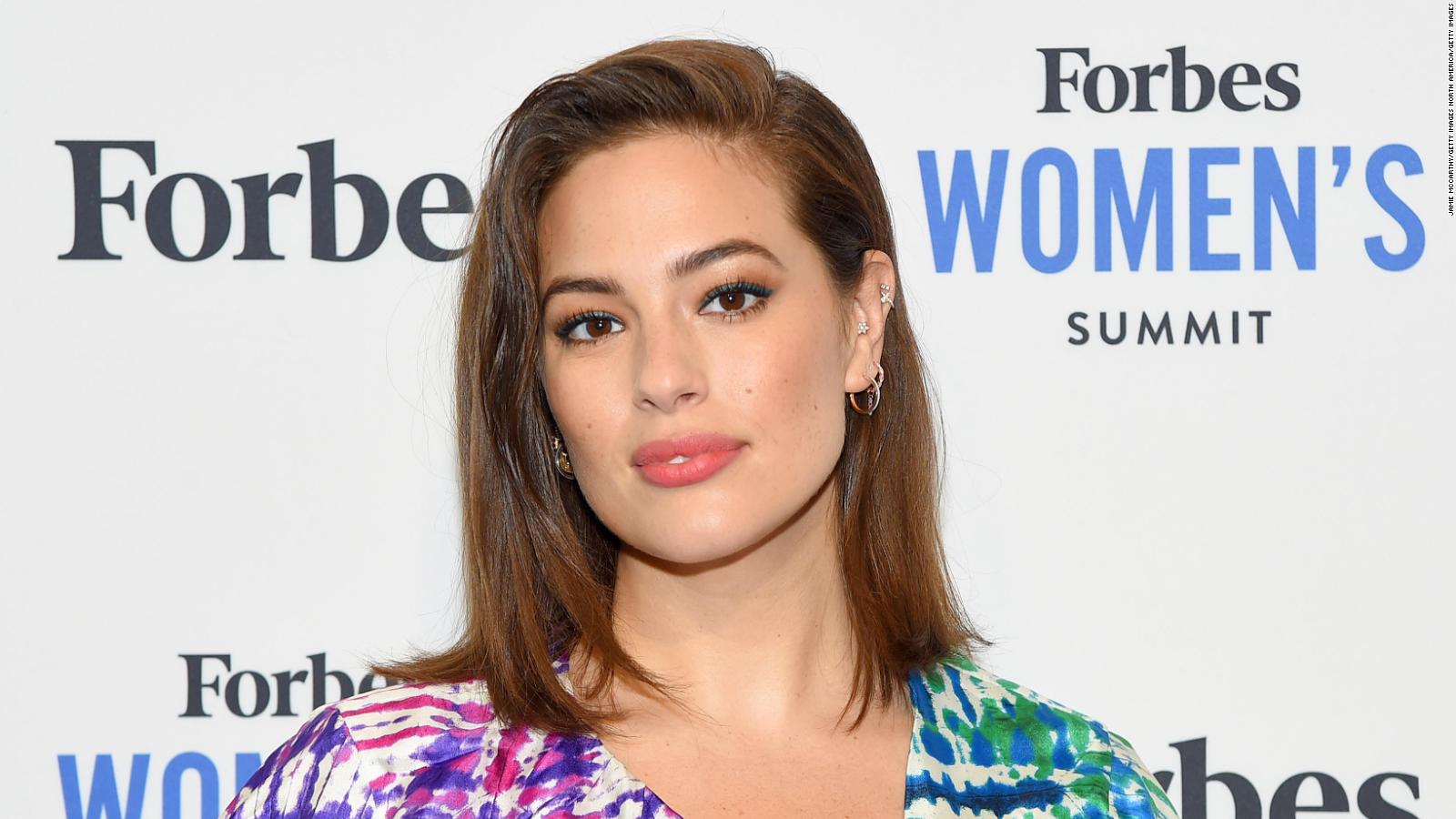 Ashley Graham Publica Los Cambios En Su Cuerpo Con El Embarazo Cnn Video