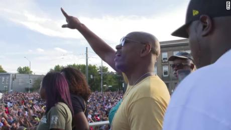 Dave Chappelle hosts benefit concert for Dayton, Ohio, weeks after mass shooting 